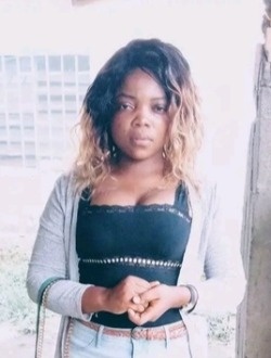 Florentine's profile, a single 31-year-old a woman in Douala