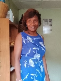 Titi's profile, a single 45-year-old a woman in Yaoundé