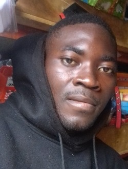 Merlin's profile, a single 29-year-old a man in Yaoundé