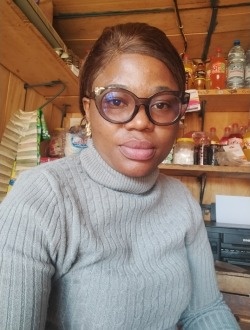 Liza's profile, a single 30-year-old a woman in Mbouda