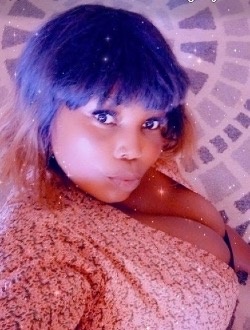 Brunelle's profile, a single 39-year-old a woman in Yaoundé