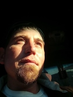 Barret's profile, a single 40-year-old a man in Pasco