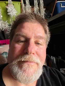 Sunsetrider's profile, a single 52-year-old a man in Farmingdale