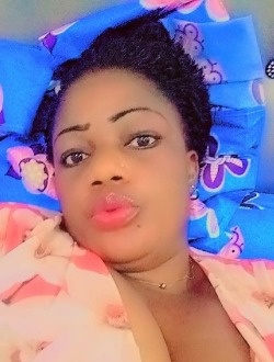 Angele's profile, a single 40-year-old a woman in Douala