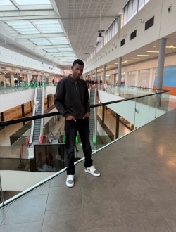 Brantiqui's profile, a single 25-year-old a man in Paris