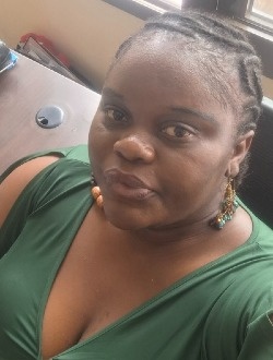 Kimia's profile, a single 36-year-old a woman in Saint-Raphaël
