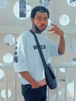 profile picture 0