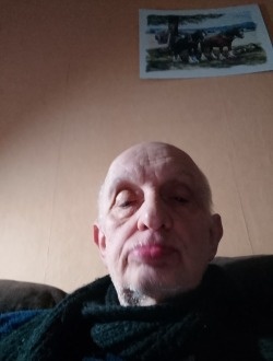 Johnny's profile, a single 70-year-old a man in Anderlecht