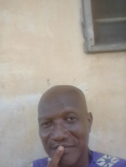 Sato's profile, a single 58-year-old a man in Adido Gomé