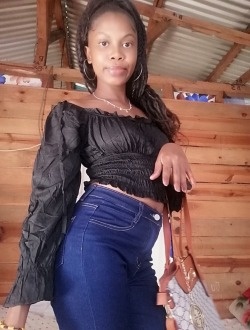 Kharen's profile, a single 22-year-old a woman in Aharana