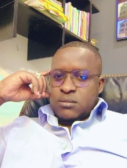 José's profile, a single 35-year-old a man in 1200 Logements