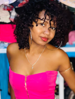 Annah's profile, a single 26-year-old a woman in Toamasina