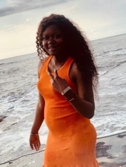 Gertrude's profile, a single 32-year-old a woman in Yaoundé