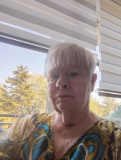 Ginette's profile, a single 75-year-old a woman in Sherbrooke