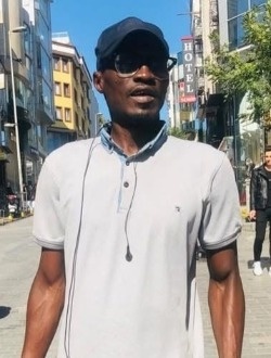Cris's profile, a single 36-year-old a man in Dakar