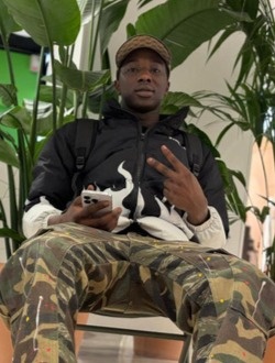 Mohamed's profile, a single 20-year-old a man in Châteauneuf-Grasse