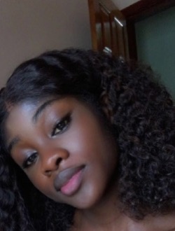 Stéphanie's profile, a single 21-year-old a woman in Yaoundé