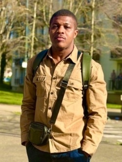 Prince's profile, a single 31-year-old a man in Le Vieil-Évreux