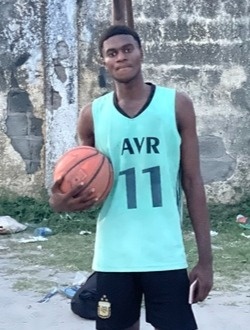 Précieux's profile, a single 21-year-old a man in Aba