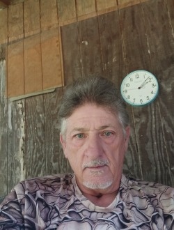 Robert's profile, a single 61-year-old a man in Fayetteville