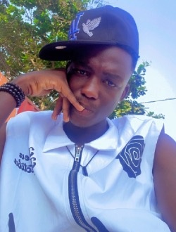 Stevis's profile, a single 25-year-old a man in Limbe