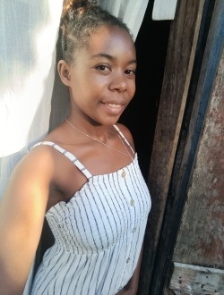 Jutha's profile, a single 25-year-old a woman in Antalaha