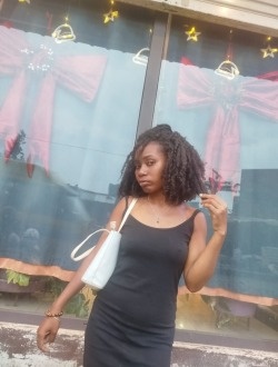 Ediane's profile, a single 28-year-old a woman in Alarobia-Antanamalaza