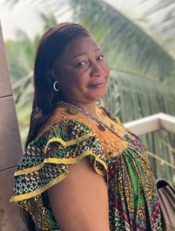 Joëlle's profile, a single 49-year-old a woman in Abang