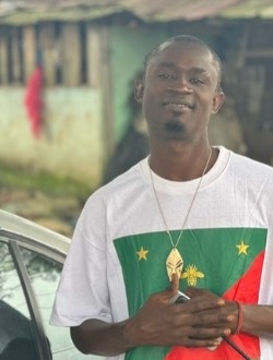 Bouba's profile, a single 32-year-old a man in Abidjan