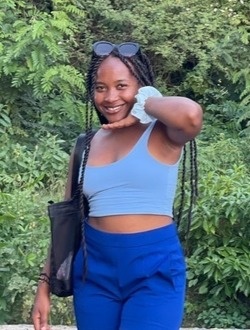 Malia's profile, a single 25-year-old a woman in Ajavibe
