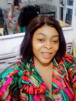 Vanessa's profile, a single 30-year-old a woman in Akak-Metom