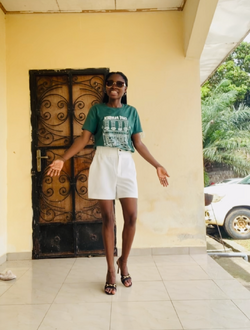 Brenda's profile, a single 28-year-old a woman in Kribi