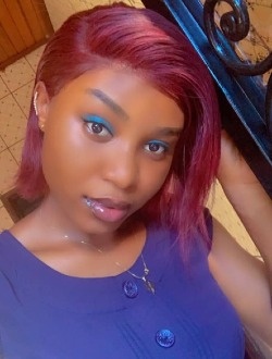 Leslie's profile, a single 25-year-old a woman in Douala