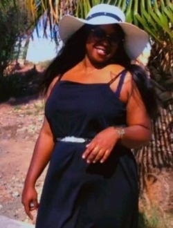 Andy's profile, a single 38-year-old a woman in Marrakech
