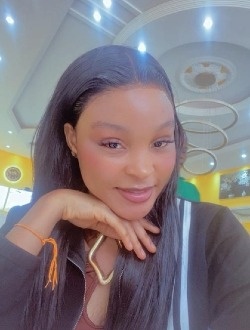 Lanie's profile, a single 39-year-old a woman in Yaoundé