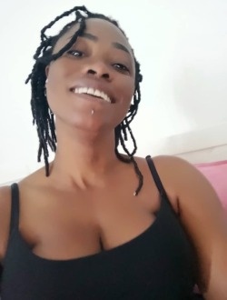 Prisca Aimée's profile, a single 47-year-old a woman in Abidjan