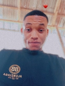 Perfil de Emmy, un hombre soltero(a) de 25 años en Lagos