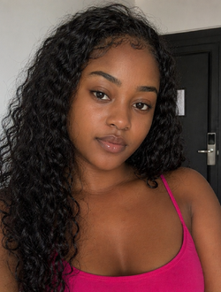 Black's profile, a single 27-year-old a woman in Mahajanga