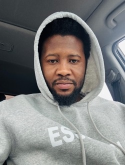 Maël's profile, a single 34-year-old a man in Dieppe