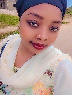 Raïssa's profile, a single 27-year-old a woman in Abam