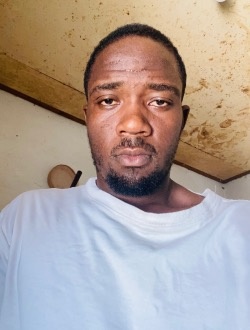 Landry's profile, a single 27-year-old a man in Douala