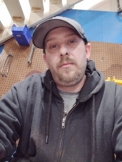 David's profile, a single 40-year-old a man in Hamilton