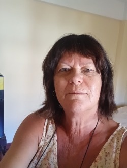 Sylvie's profile, a single 69-year-old a woman in Victoriaville