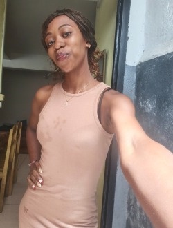 Tatachou's profile, a single 24-year-old a woman in Alarobia-Antanamalaza