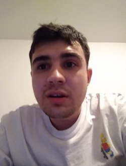 Tiloup's profile, a single 23-year-old a man in La Prairie