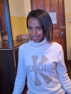 Bakoly's profile, a single 23-year-old a woman in Antananarivo