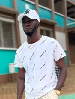 Alvaro's profile, a single 25-year-old a man in Ekoumdoum