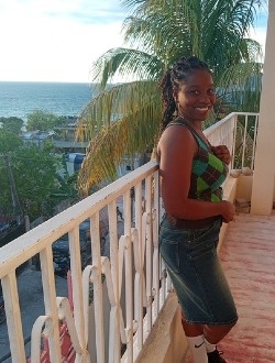 Josiane's profile, a single 33-year-old a woman in Saint-Marc