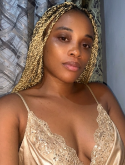 Clarisse's profile, a single 29-year-old a woman in Yaoundé