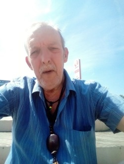 Fred's profile, a single 59-year-old a man in Lomé